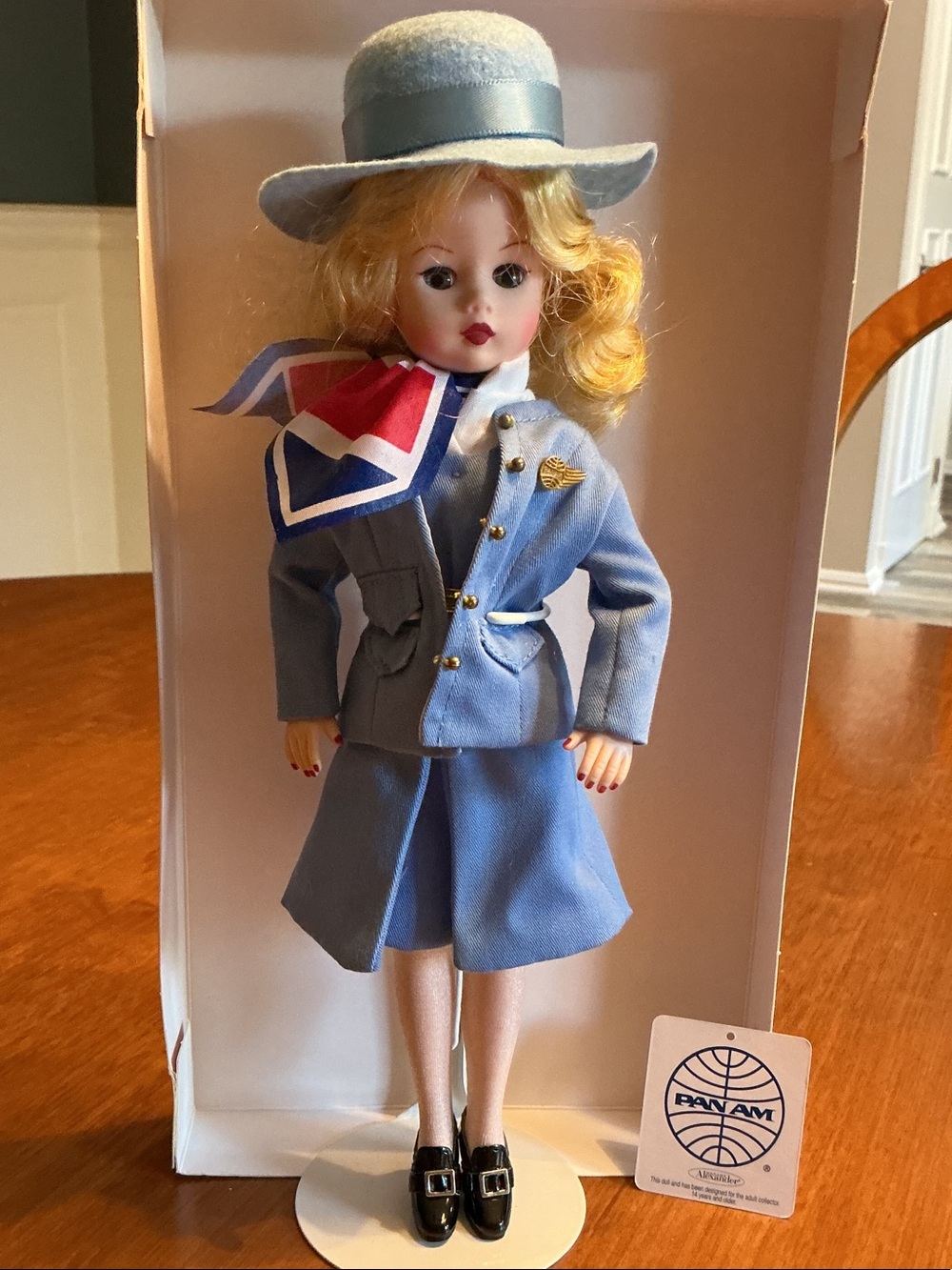 Rare Madame Alexander Pan Am Stewardess 1980’s Doll (#83 of 150) w/original box